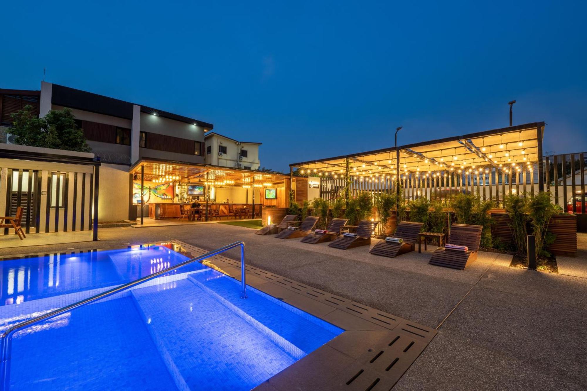 Eden Gardens Hotel อักกรา ภายนอก รูปภาพ